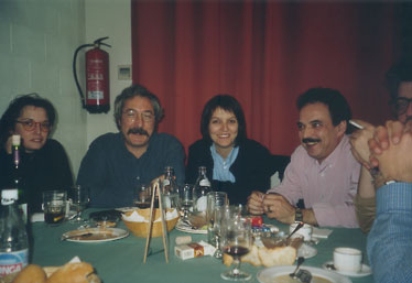También durante la comida tenemos a Elisa Castel, Jaume Vivó, Motserrat (esposa de Jaume) y José Antonio Alonso