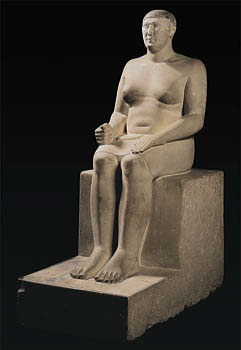 Estatua del Príncipe Hemiunu, Guiza, Dinastía IV (tempus fines Jufui/Keops). Roemer-Pelizaeus Museum, Hildesheim, inv. n° 1962