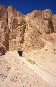 Entrada a la tumba (VR 35) de Amenhotep II. Valle de los Reyes, Tebas Oeste