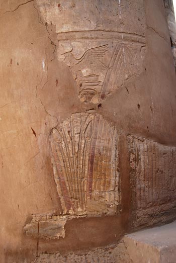 Recinto de Karnak, templo de Jonsu