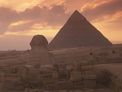 Acciona aspira a construir un gran museo junto a las pirámides de Egipto