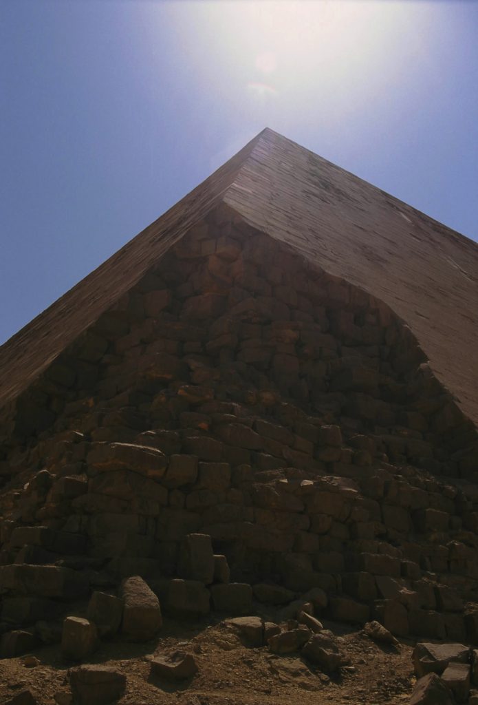piramide- romboidal-dashur